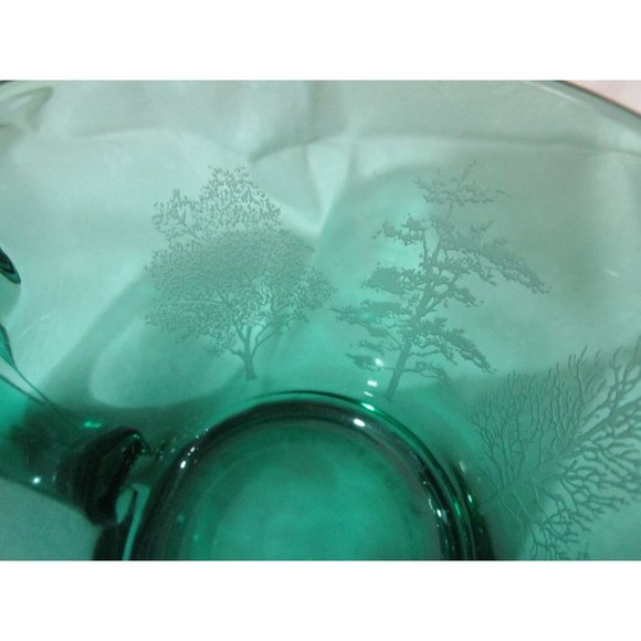 Vintage Emerald Green Glass Mug Etched Trees USA Made EUC - Picture 6 of 16